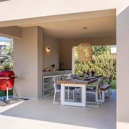 Vegt - Luxury Close To Porec Labinci